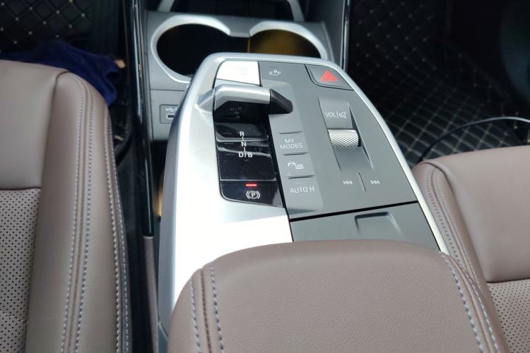 Used BMW iX1 2023 xDrive30L X Design Package