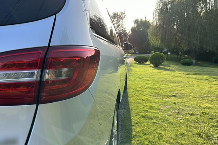 Used Buick GL8 2018 28T Luxury Model China VI Standard