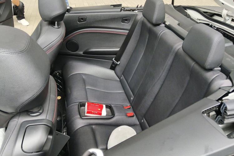 Used BMW 2 Series 2019 225i Convertible Coupe Sports Design Package Left Rear Seat