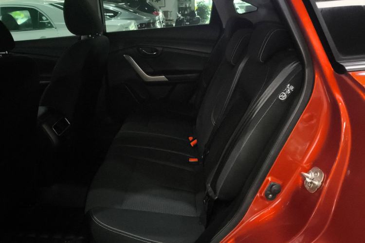 Used Venucia T90 2017 2.0L CVT Fashion Edition