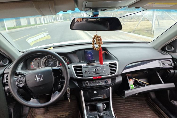 Used Honda Accord 2016 2.0L Comfort Edition
