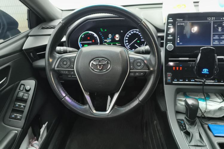 Used Toyota Avalon 2019 Dual-Engine 2.5L Luxury Edition China VI Standard Steering Wheel