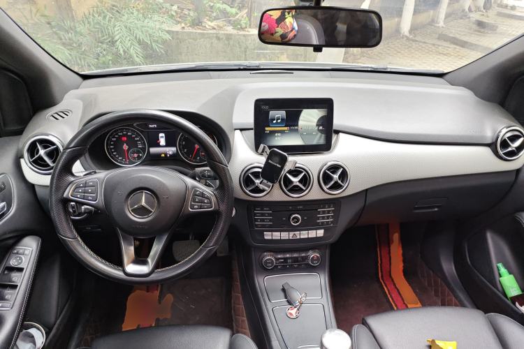 Used Mercedes-Benz B-Class 2017 B 200 Fashion Model
