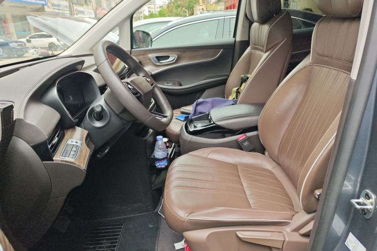 Used Roewe iMAX8 New Energy 2022 Silver Edition Left Front Seat