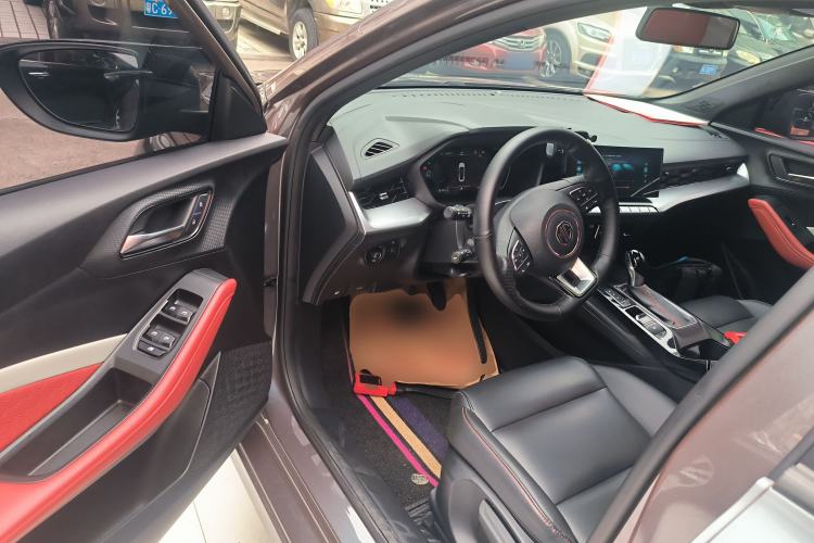 Used MG 5 2022 180 DVVT CVT Youth Luxury Edition
