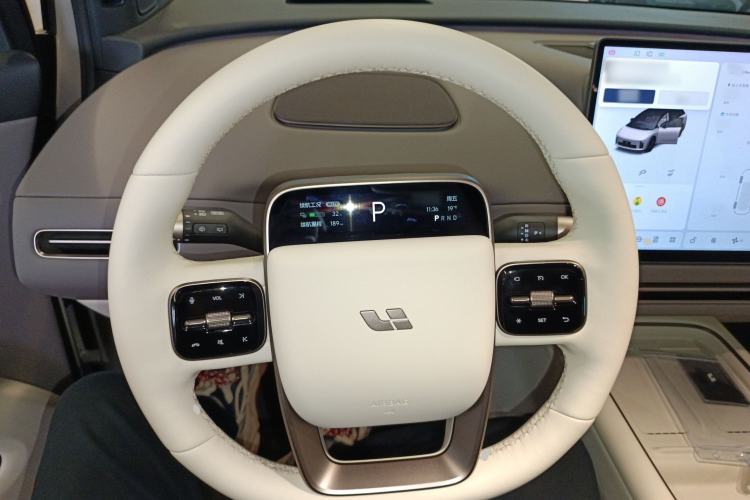 Used Li Auto i6 2025 Model Two-Wheel-Drive Standard Type