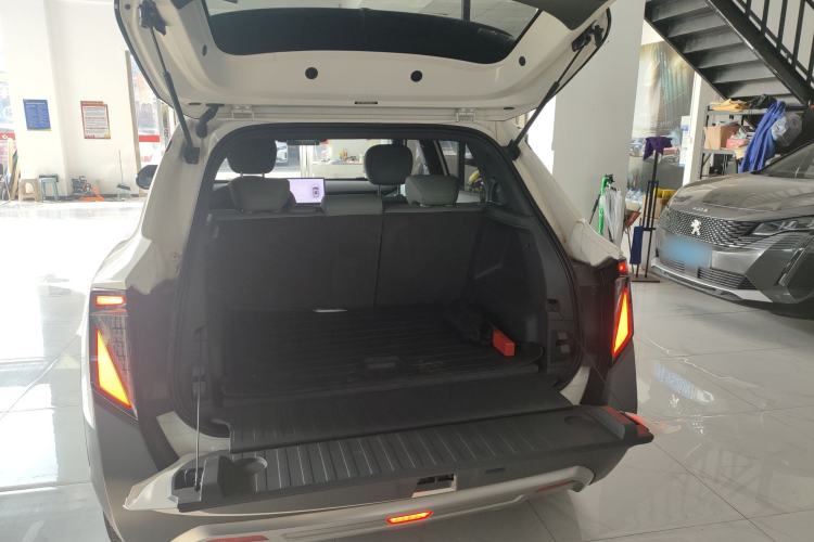 Used Dongfeng NAMMI 06 2025 471 Ultra