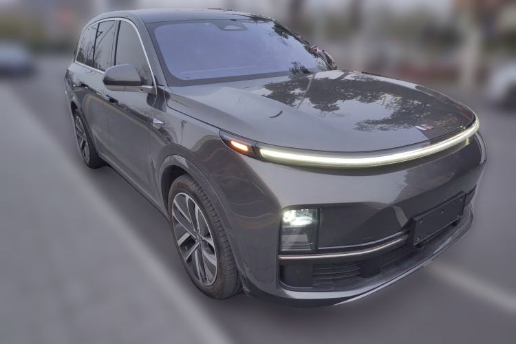 Used Li Auto L8 2023 Pro Model
