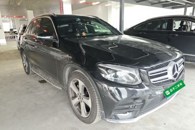 Used Mercedes-Benz GLC 2017 GLC 260 4MATIC Luxury Model