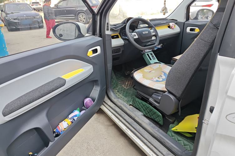 Used Chery QQ Ice Cream 2022 120km Conical Shape Lithium Iron Phosphate