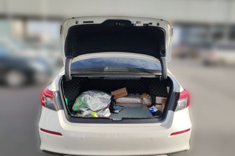 Used Honda Civic 2023 HATCHBACK 240TURBO CVT Zhiyue Edition Trunk