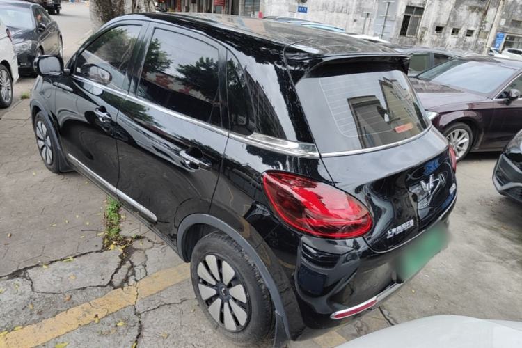 Used Wuling Bingo 2023 333 km Enjoyment Version
