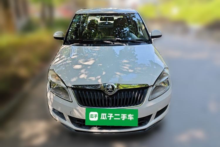 Used Skoda Fabia 2014 1.4L Manual Crystal Edition
