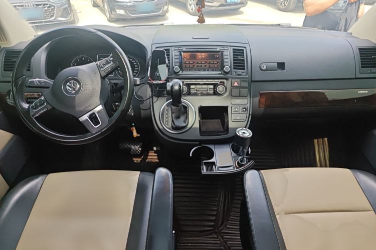 Used Volkswagen Multivan 2012 2.0 TSI Four-Wheel Drive Deluxe Edition
