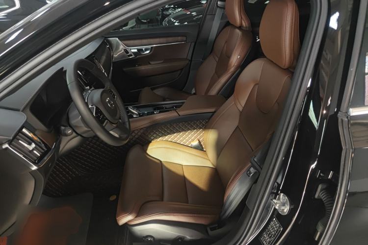 Used Volvo S90 2024 B5 Luxury Smart Edition