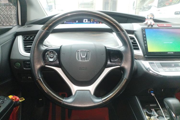 Used Honda Jade 2017 1.8L automatic Comfort version 5 seats