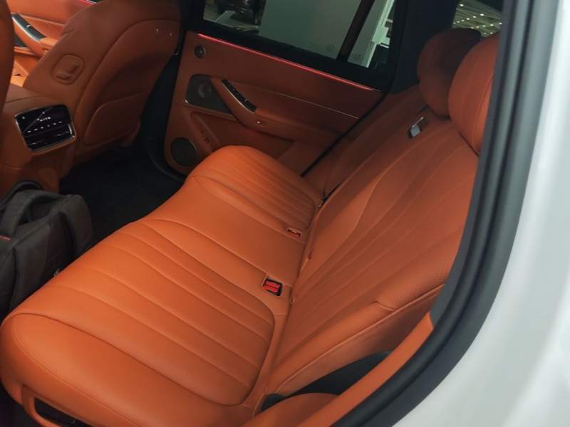 Used Hima AITO M8 2025 Extended-Range Max Version 37 kWh 5-Seater — 17