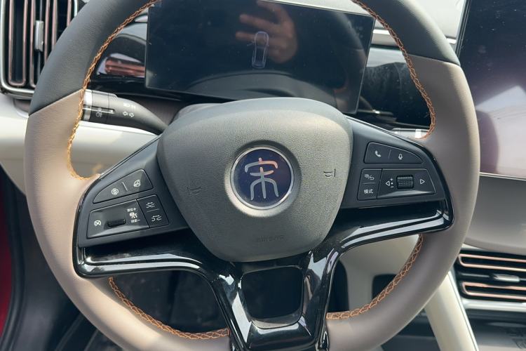 Used BYD Song Pro New Energy 2022 DM-i 110km Flagship Pro Model Steering Wheel