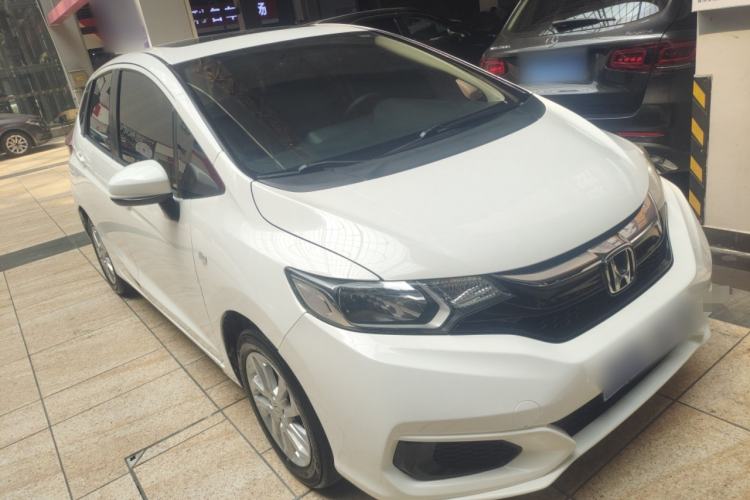 Used Honda Fit 2018 1.5L CVT Comfort Sunroof Version