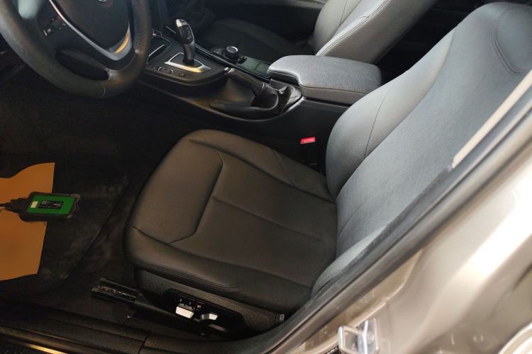 Used BMW 3 Series 2017 320Li Fashion Model
