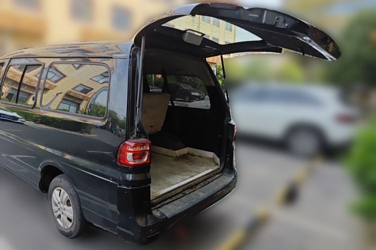 Used FORTHING Lingzhi 2019 M5L 1.6L 7-Seater Exclusive Model China VI Standard
