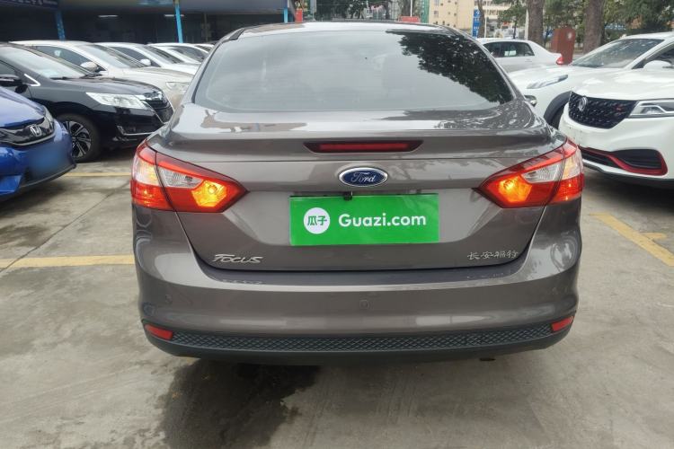 Used Ford Focus 2012 Sedan 1.6L Automatic Fashion Edition