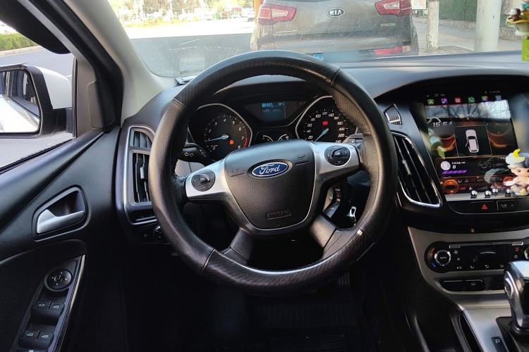 Used Ford Focus 2012 Hatchback 1.6L Automatic Fashion Edition