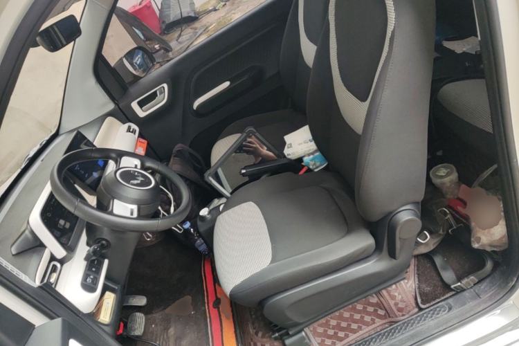 Used Wuling Hongguang MINIEV 2024 3rd Generation 215km Youth Edition Left Front Seat