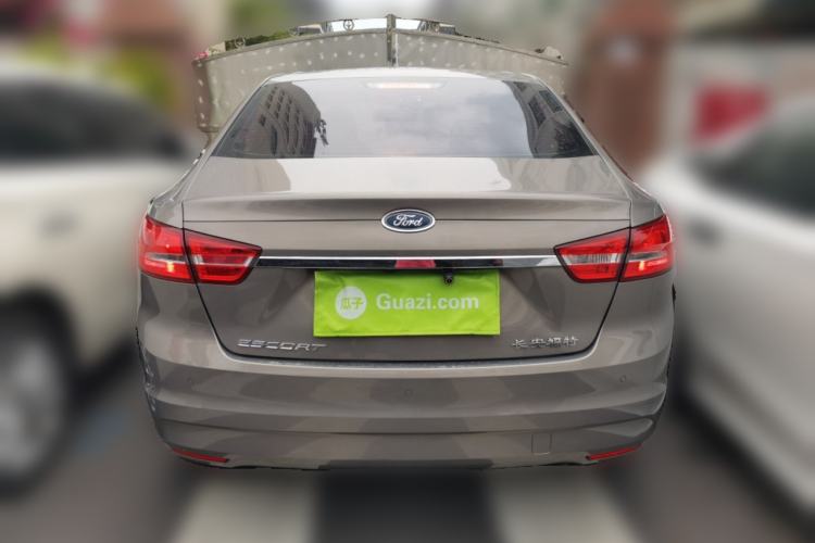 Used Ford Escort 2015 1.5L Automatic Fashion Model
