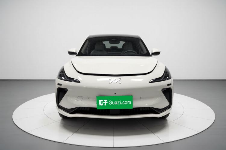 Used IM LS7 2023 100kWh Lux Rear-Drive Version
