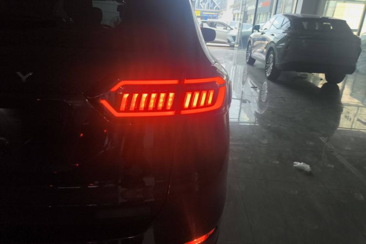 Used Chery Tiggo 8 PLUS 2024 Champion Edition 290TGDI DCT Hao Yue Version 5 Seats
