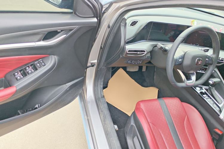 Used CHANGAN Eado 2021 PLUS Blue Whale NE 1.4T GDI DCT Prestige Model Driver Seat