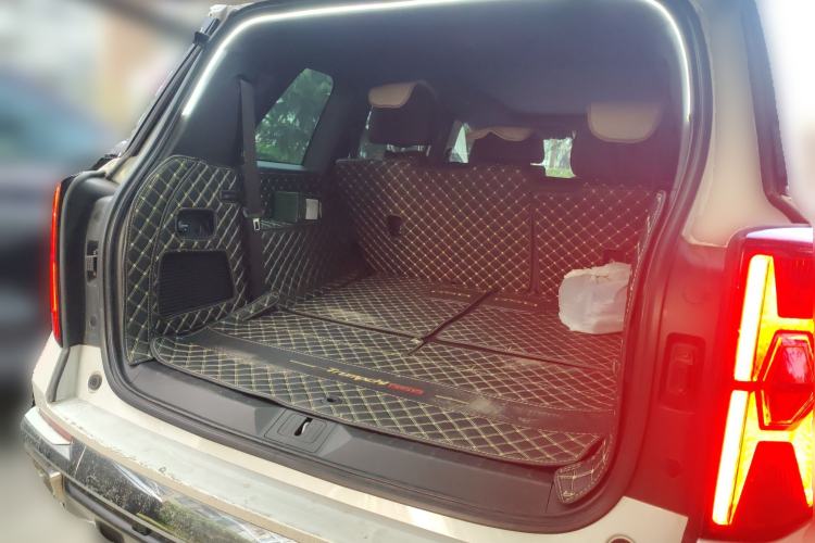 Used GAC Trumpchi GS8 2022 Dual-Engine Series 2.0TM Two-Wheel Drive Prestige Edition (7 Seats) Trunk