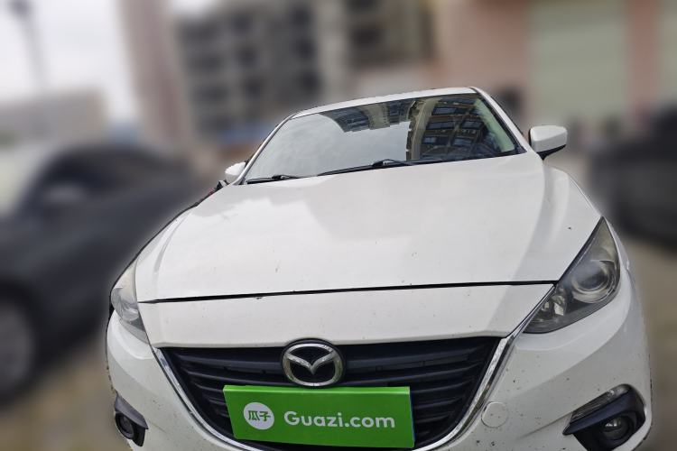 Used Mazda 3 Axela 2014 Sedan 1.5L Automatic Luxury Model