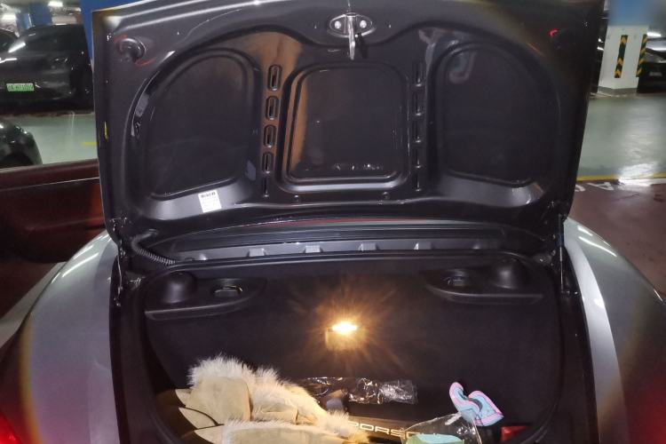 Used Porsche 718 2020 Boxster 2.0T Trunk