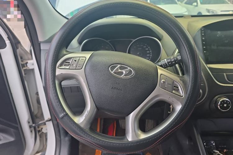 Used Hyundai ix35 2013 2.0L Automatic 2WD Comfort GL China IV Standard