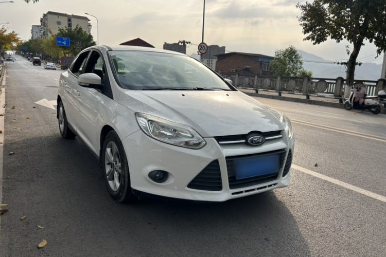 Used Ford Focus 2012 Sedan 1.6L Automatic Comfort Model