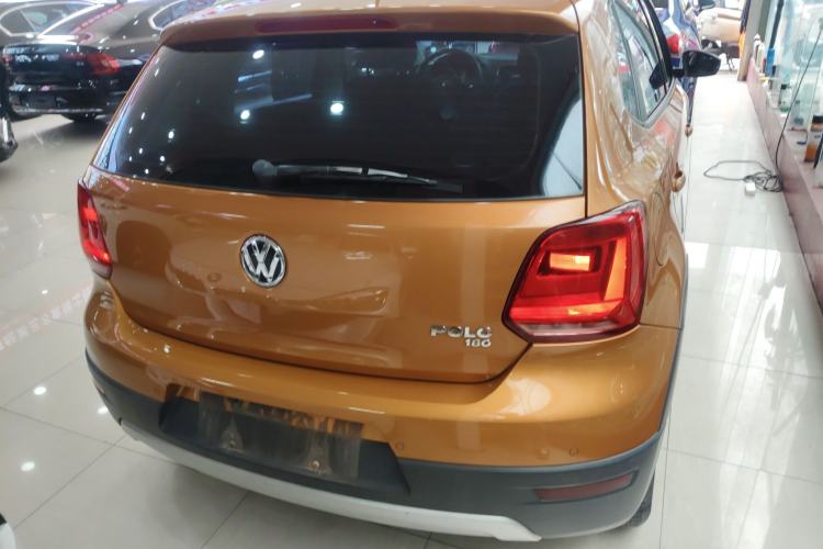 Used Volkswagen Polo 2016 1.6L Cross Polo Automatic Rear