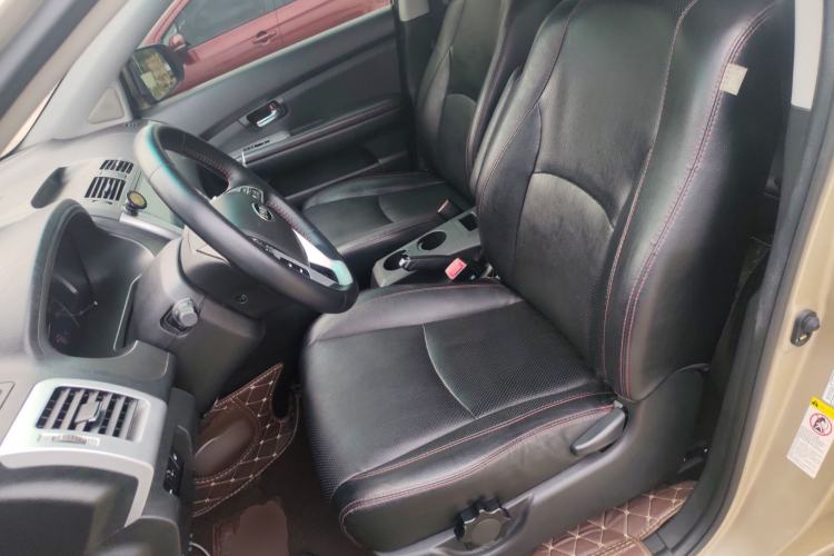 Used BYD S6 2014 2.4L Automatic Prestige 7-Seater