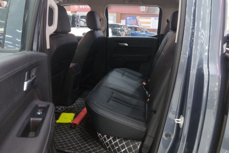 Used JMC DaDao 2024 All-Purpose 2.3T Diesel Manual Two-Wheel Drive Standard-Wheelbase Comfort Edition