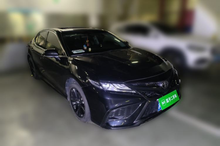 Used Toyota Camry 2023 2.0S Knight Edition
