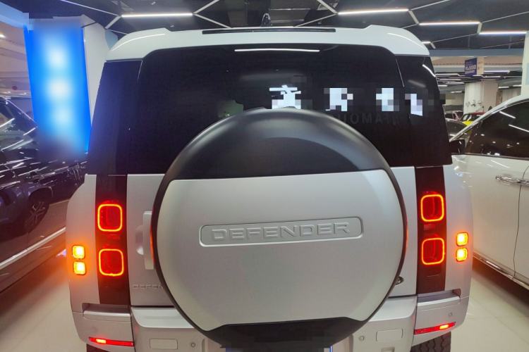 Used Land Rover Defender 2023 90 3.0T P400 XS
