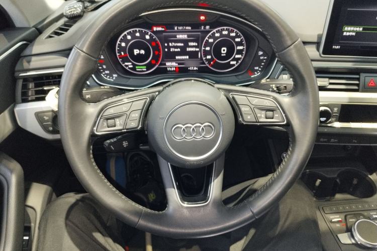 Used Audi A4L 2018 30th Anniversary Edition 40 TFSI Fashion Model