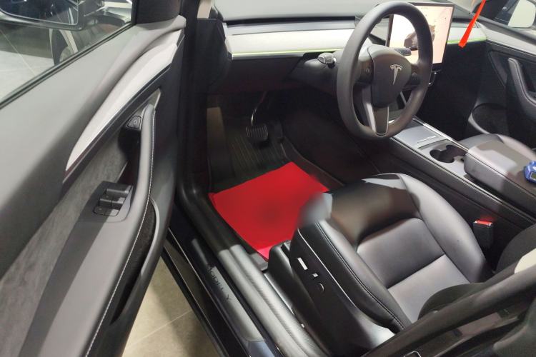 Used Tesla Model Y 2024 Rear-Wheel-Drive Version Driver Seat