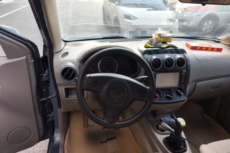 Used Wuling Hongguang 2010 1.2L Standard Version China IV Steering Wheel