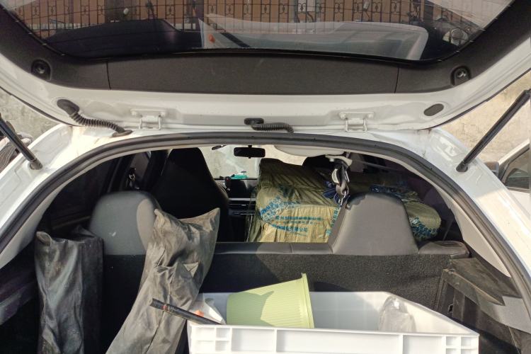 Used Livan X3 PRO 2022 1.5L Manual Little Cutie
