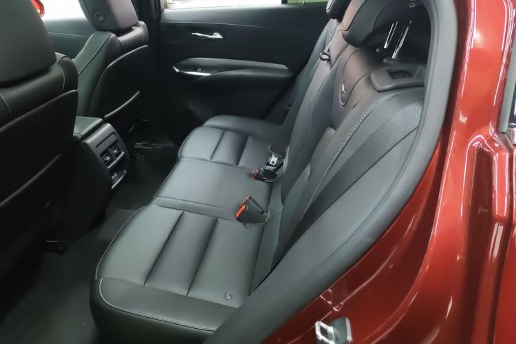 Used Cadillac XT4 2018 28T Two-Wheel Drive Leading Version Left Rear Seat