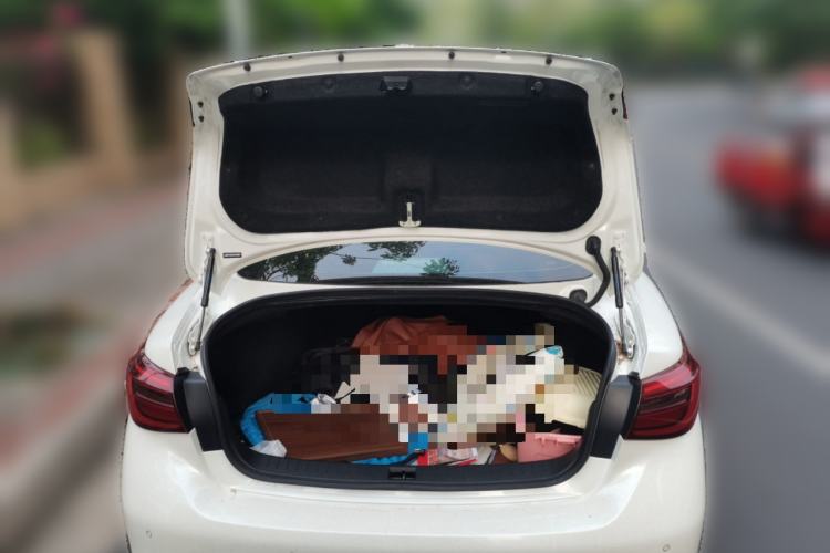 Used Infiniti Q50L 2018 2.0T Enjoyment Version China VI Standard