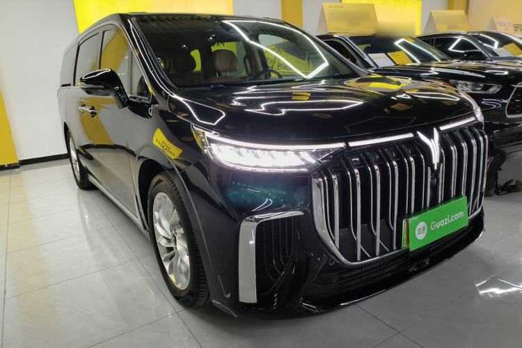 Used VOYAH Dream 2024 PHEV Extended-Range Premium Edition
