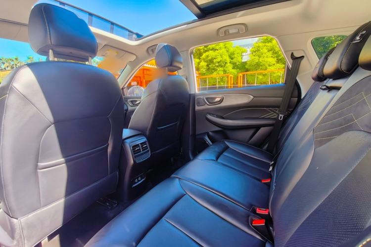 Used Roewe RX5 2021 PLUS 330TGI Automatic National Style Smart Luxury Edition
